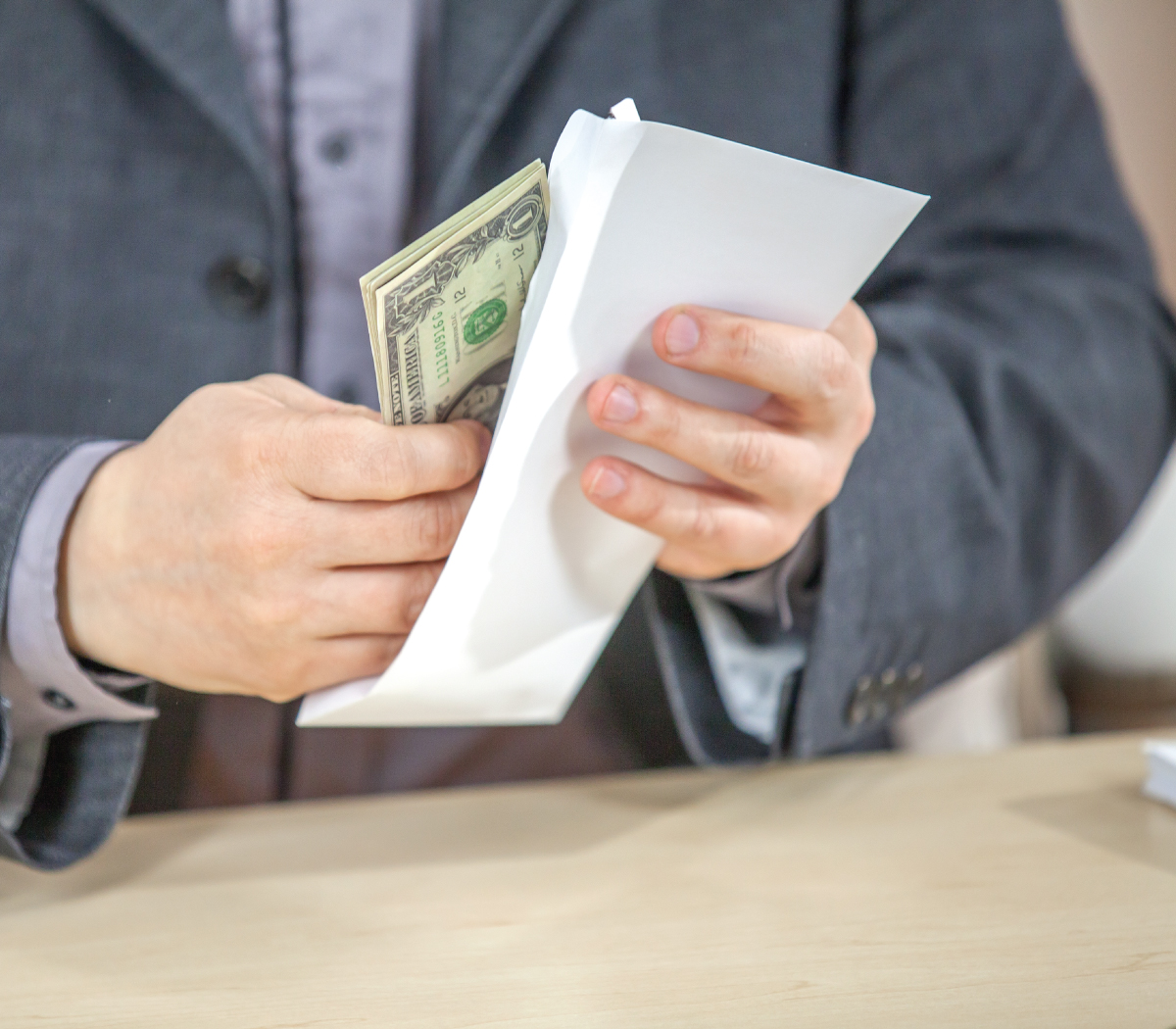 Zahrat Al Waha for Trading Co  Announces regarding the method and date for distributing cash dividends to shareholders for the year 2023 